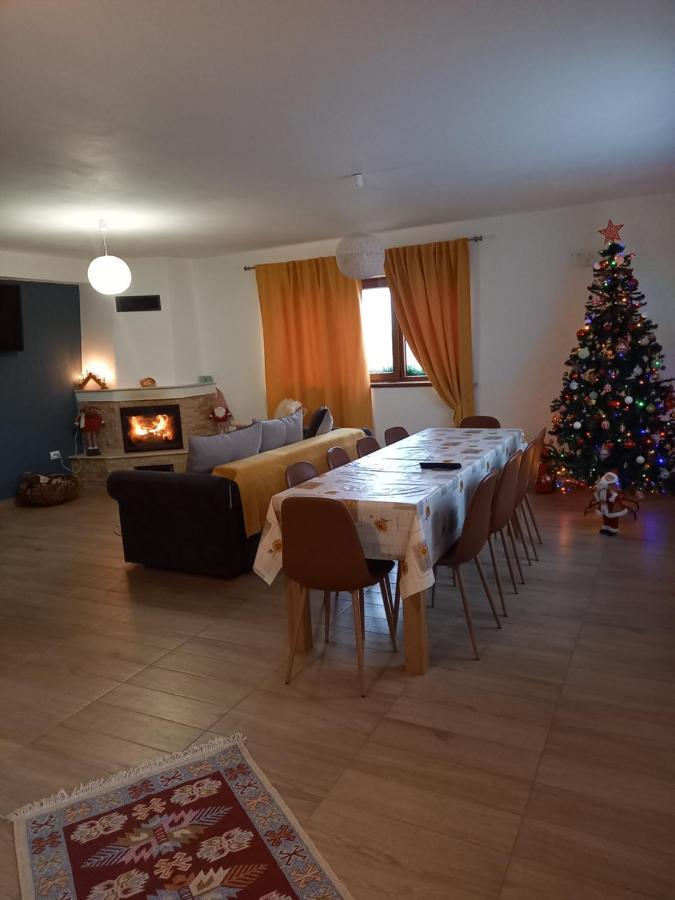 Casa Loredana Кырцишоара Экстерьер фото